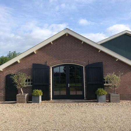 Gastenverblijf Op De Prins Hendrik Hoeve In Buren Buren  Eksteriør billede