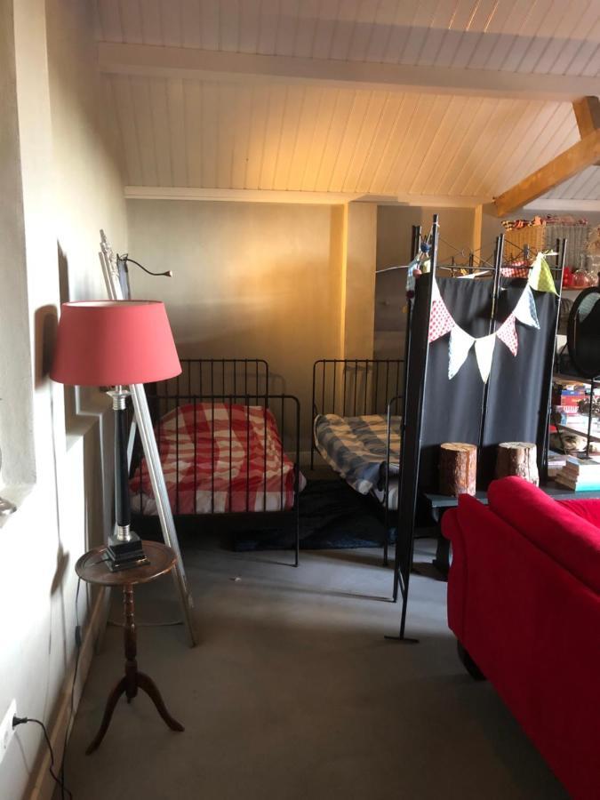 Gastenverblijf Op De Prins Hendrik Hoeve In Buren Buren  Eksteriør billede