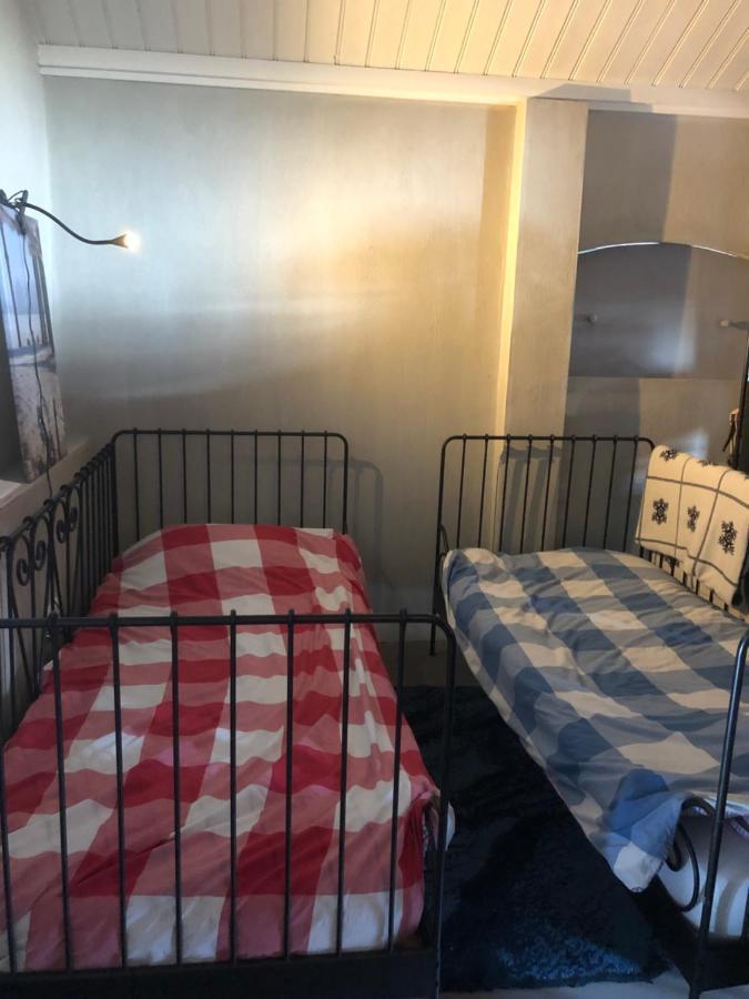 Gastenverblijf Op De Prins Hendrik Hoeve In Buren Buren  Eksteriør billede